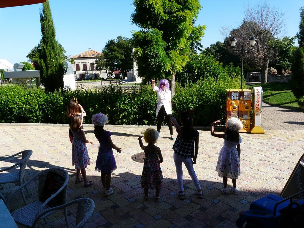 Family Hotel Balchik Eksteriør billede
